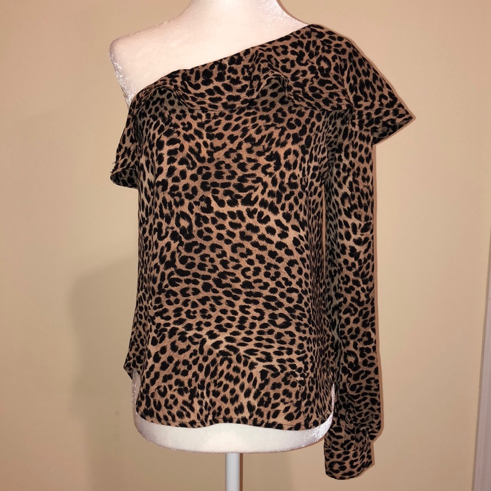 Leopard blouse